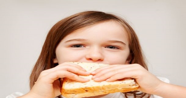 للطفل النحيف: 5 أطعمة مفيدة تزيد الوزن