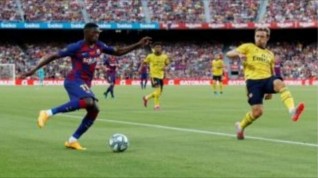 برشلونة يحرز كأس جوهان جامبر بثنائية على نظيره أرسنال