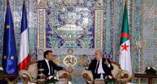 رئيس منظمة الحق يعلق على زيارة الرئيس الفرنسي لدولة الجزائر
